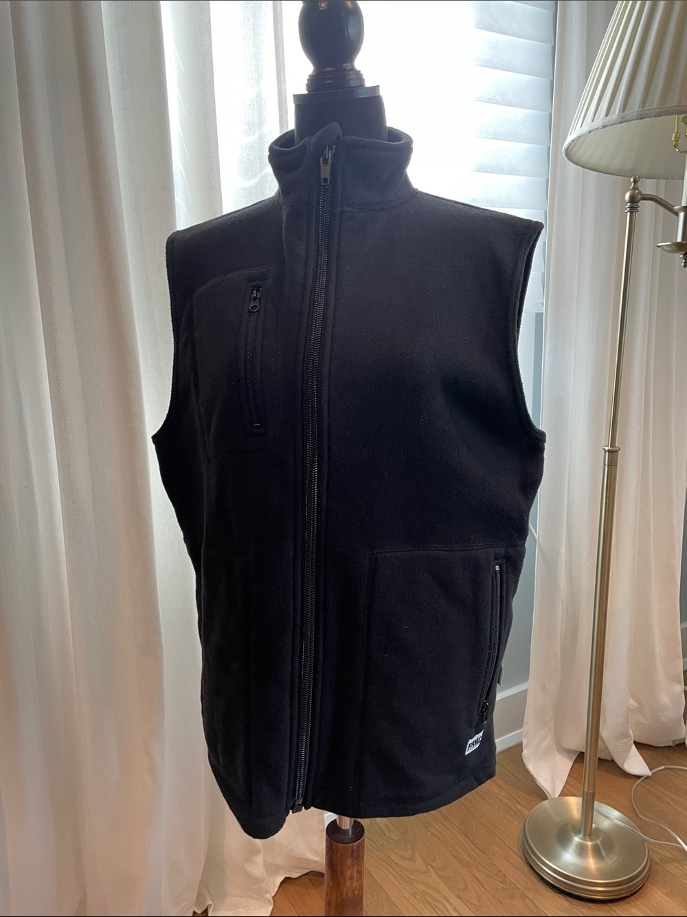 Men's Black Tyndale Flame Resistant Fleece Vest with Full Zip Medium Regular